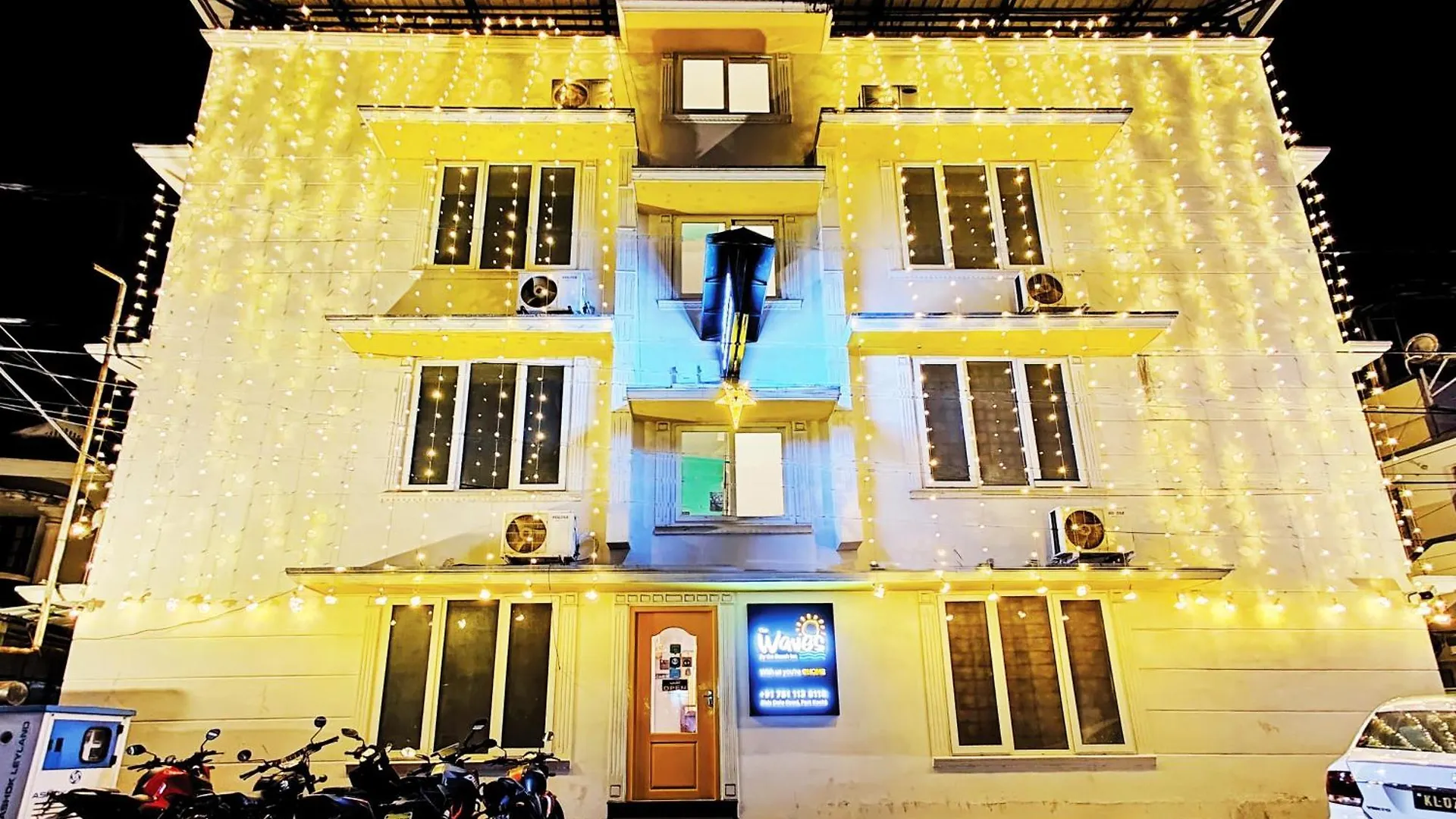 The Waves Fortkochi location